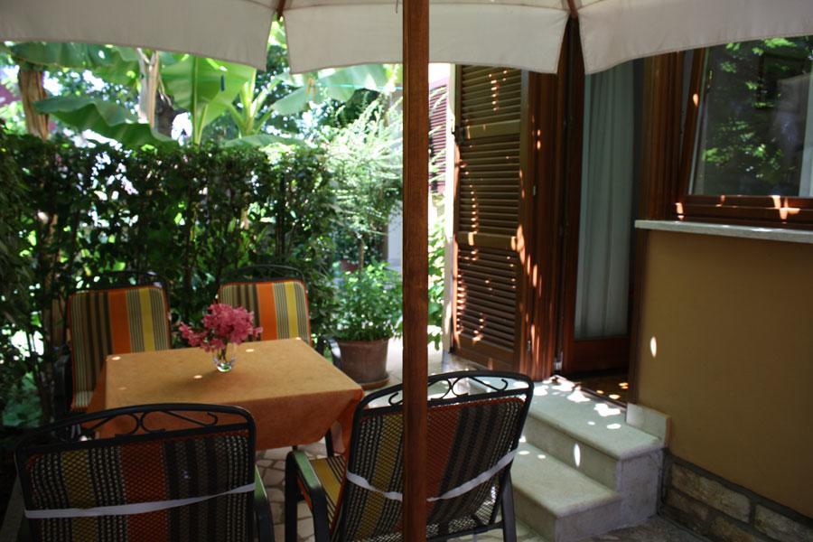 Villa Dolores โรวีน ภายนอก รูปภาพ